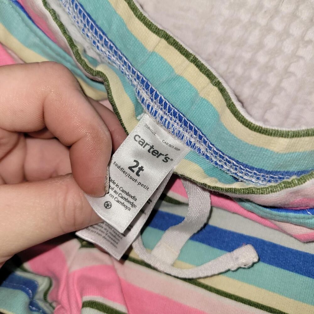 Carter-s Multi Shorts - Picture 2 of 2